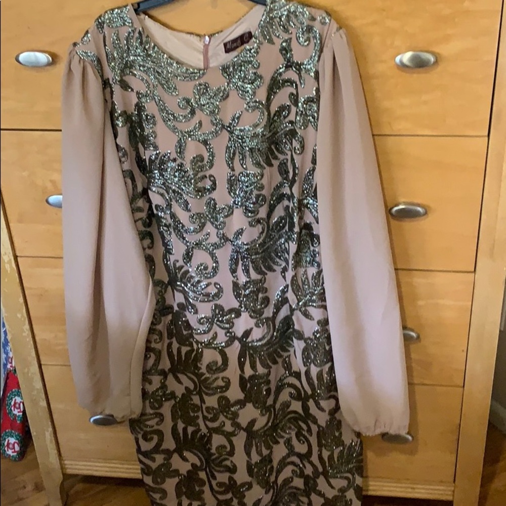 Plus Size Monif C Sheer sleeve dress